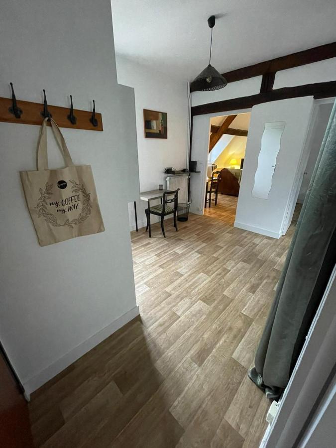 Apartamento Le Tertre - Quartier Cathedrale - Parking Prive Inclus Chartres Exterior foto